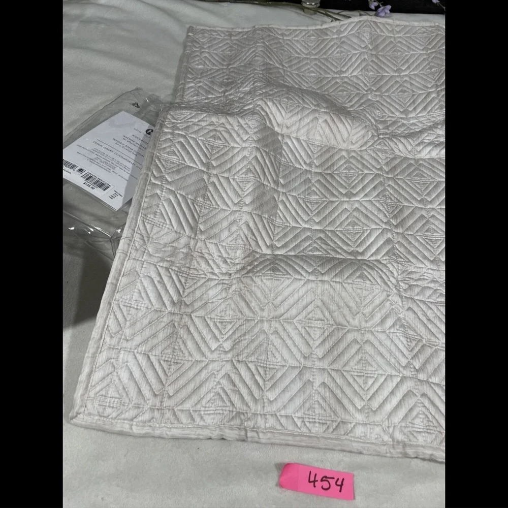 NIB Hotel Collection Woodrose Quilted (1 ) Euro European Pillow Sham‎ #454